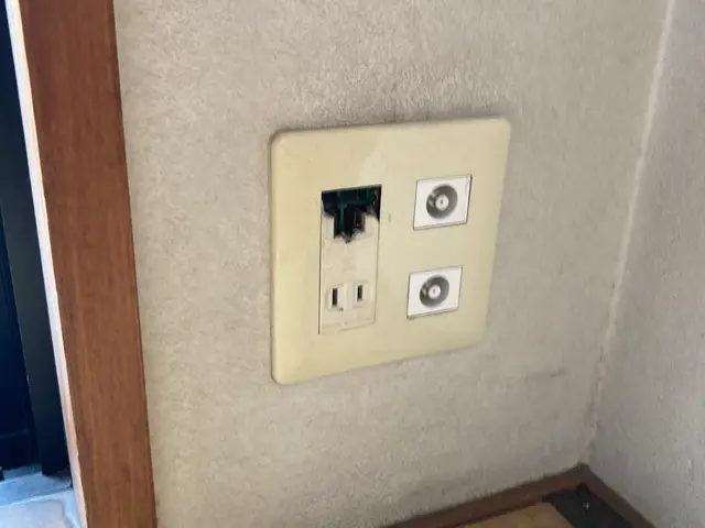 コンセント、スイッチ、分電盤などのトラブル、些細なことでもお気軽にご相談下さい。サービスの画像