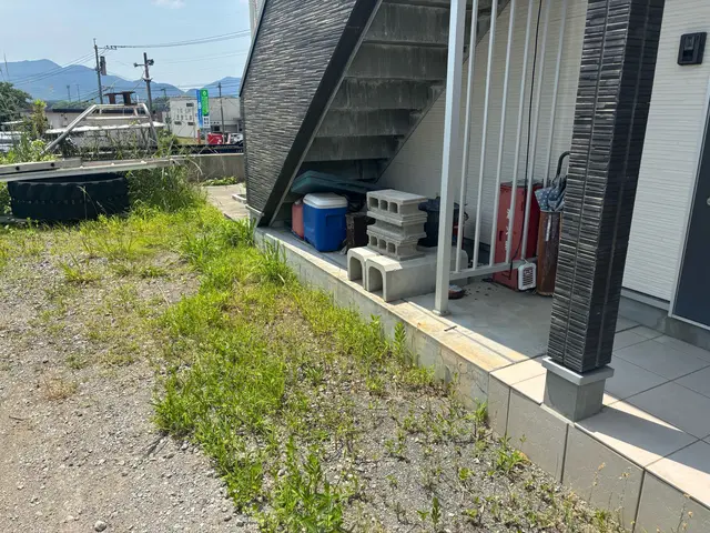 【庭師】経験スタッフによる草刈り作業はお任せください！サービスの画像