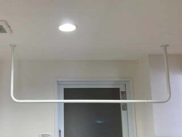 【福岡市】ホスクリーン（室内物干し）・室内物干しワイヤー Pid4m取り付けなどサービスの画像