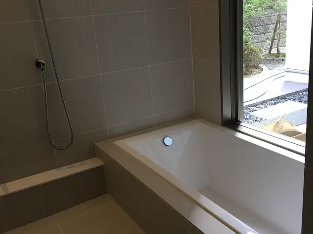 《原状回復の実績あり》ワックス無料◆P代無料◆丁寧、安価！サービスの画像