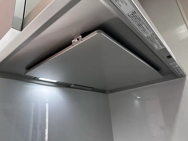 キッチン、レンジフード丸ごとピカピカセット！プロの清掃技術がキッチンを蘇らせますサービスの画像