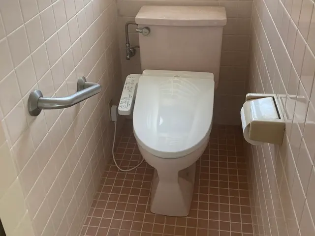 ☆ウォシュレット交換☆処分もコミコミ価格サービスの画像