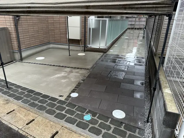 レンガ敷き レンガ積み 造作工事サービスの画像