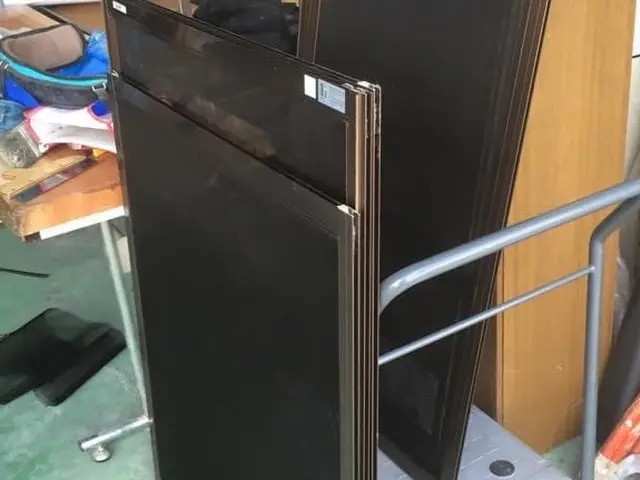 網戸張替いたします。長浜市限定サービスの画像