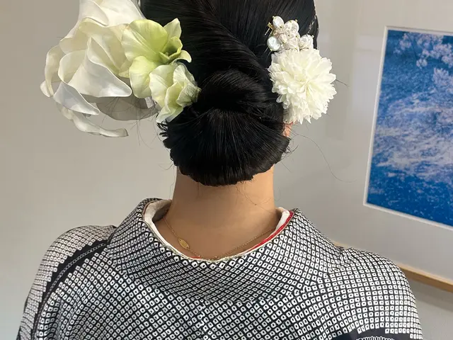 美容師歴30年！スタイリングコレクションの総括審査員が自宅へ　※ヘアセット込み