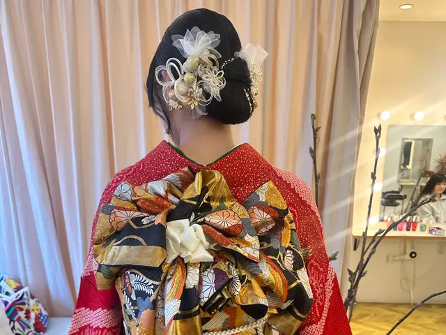 美容師歴30年！スタイリングコレクションの総括審査員が自宅へ　※ヘアセット込み