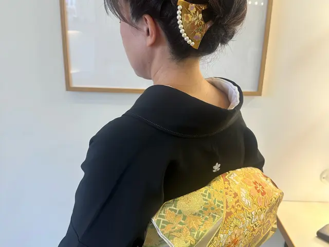 美容師歴30年！スタイリングコレクションの総括審査員が自宅へ　※ヘアセット込み