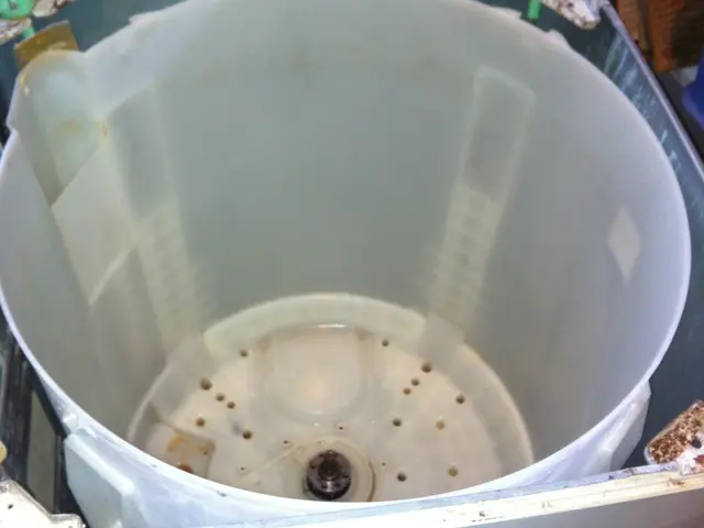 ＜経験10年以上＞　ご予約時には洗濯機の型式と年式をご連絡願います。サービスの画像