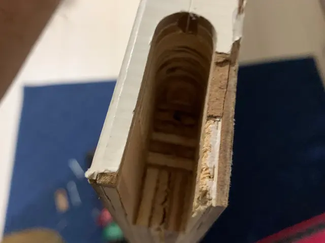 キツくなった扉をスムーズにします。サービスの画像