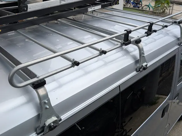 全て出張にて作業いたします！ルーフキャリアのお取付もお任せください!サービスの画像