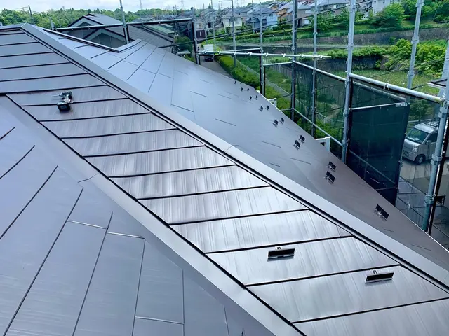 悪徳業者急増！損したくない人の屋根補修工事！業界15年サービスの画像