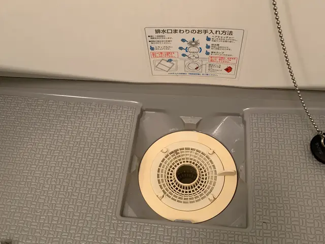 《営業時間外も対応可◎》女性スタッフ在籍！損害保険加入◎浴槽から排水溝まで清掃！サービスの画像