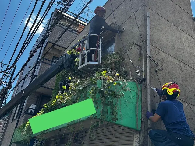 【女性スタッフ同行OK】損害保険加入済みで安心◎対応地域外もご相談OK◎サービスの画像