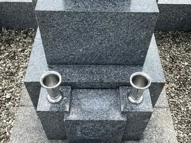 news every・zipなどメディア出演あり墓石専門のプロが行うクリーニングサービスの画像