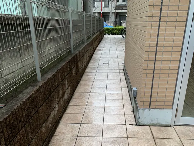 《営業時間外も対応可》女性スタッフ在籍！損害保険加入◎隅々までスッキリ高圧洗浄！サービスの画像