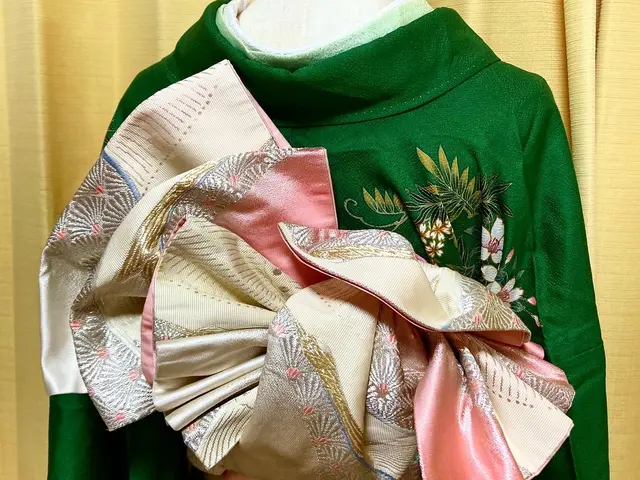 着物好き店主が多くの方に着物を着て喜んでもらえたらと思って活動しています