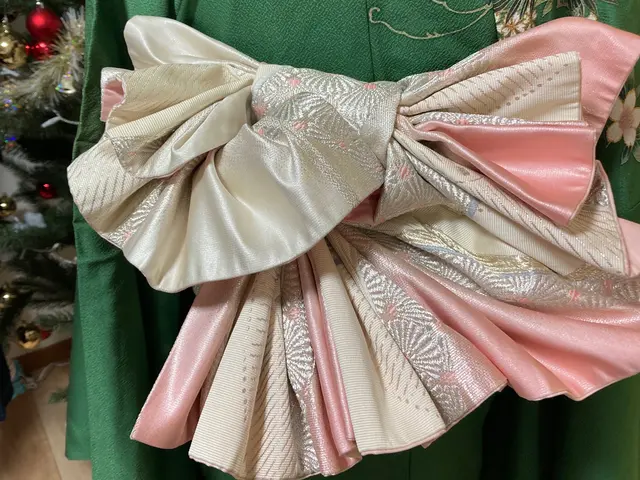 着物好き店主が多くの方に着物を着て喜んでもらえたらと思って活動しています