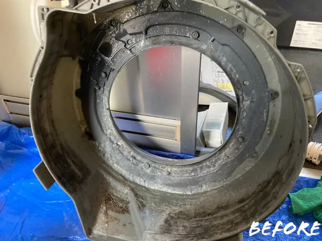 【愛知・名古屋】洗濯機クリーニング（縦型）｜分解洗浄で黒カビ徹底除去サービスの画像