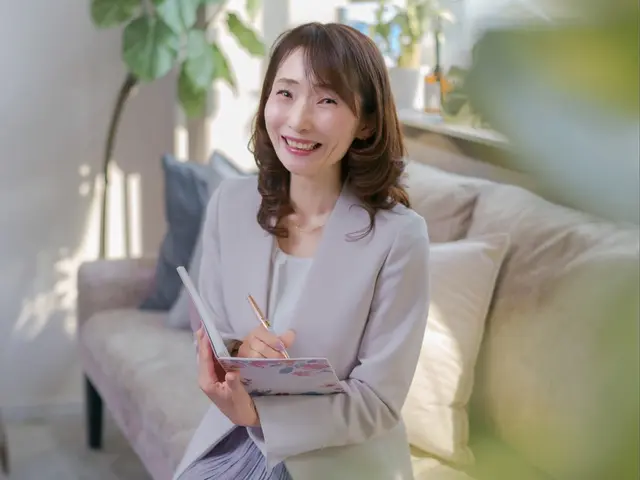 女性スタッフが撮影◎お客様に明るく丁寧な接客を心掛けています。サービスの画像