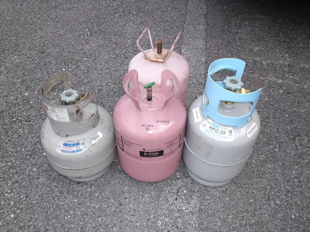 ルームエアコン の ガスチャージ・水漏れ 点検 修理サービスの画像