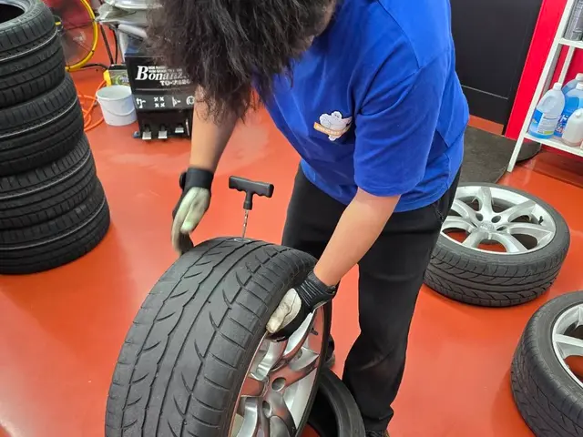 プロの技術でご満足いただけるように心を込めて作業いたしますサービスの画像