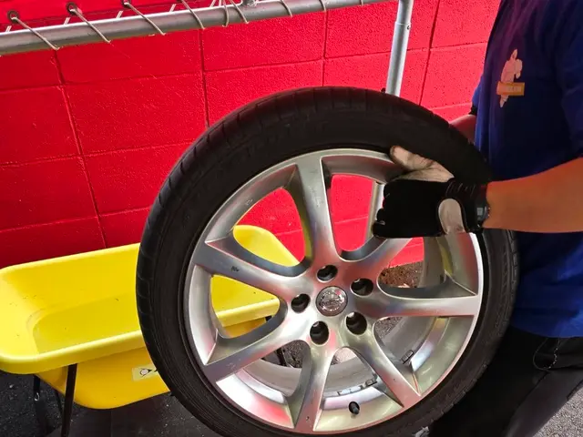 プロの技術でご満足いただけるように心を込めて作業いたしますサービスの画像