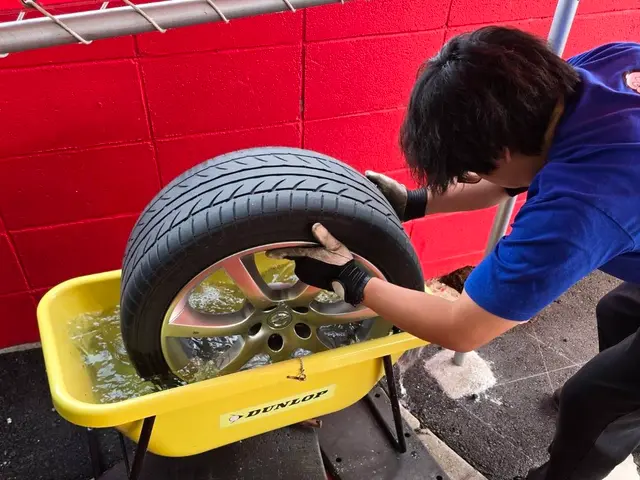 プロの技術でご満足いただけるように心を込めて作業いたしますサービスの画像