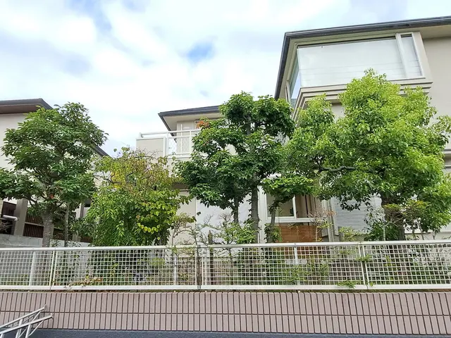 《新規出店》風と緑に命を宿す庭作り！本物の庭師の丁寧な仕事をお約束。サービスの画像