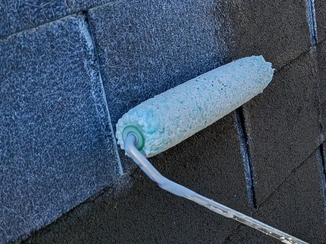 ★ブロック塀の塗装★ひび割れの補修も承りますサービスの画像