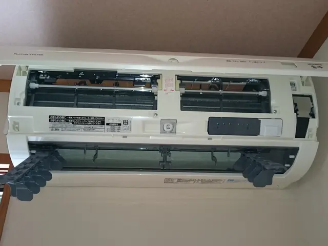 paypay使用可！夫婦でお伺いします！お掃除機能付全機種対応！抗菌コート無料！サービスの画像