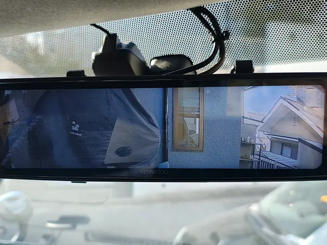 少し覗いてみませんか？サービスの画像