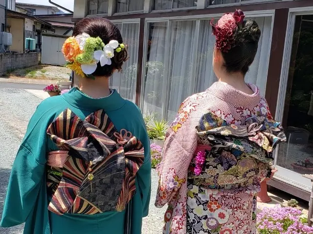 [着付け講師が伺います！]　★業歴二十数年の確かな技術　★安心してお任せください