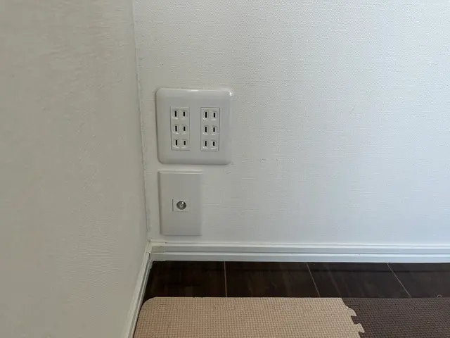 室内電源レイアウト最適化・熟練電工サービス！！サービスの画像