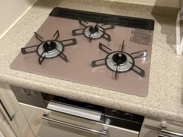 【尼崎発】養生から利用説明まで素早い対応をお約束！損保加入◎ガス機器資格保有◎サービスの画像