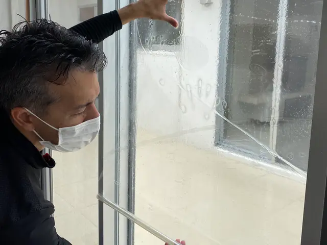 【防災・防犯・UVカット・遮熱・断熱】作業前後丁寧に説明します！サービスの画像