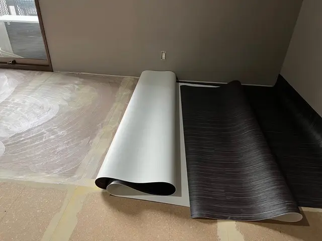 引越し前の現状回復　ペットの引っ掻き傷などの補修　内装工事全対応サービスの画像