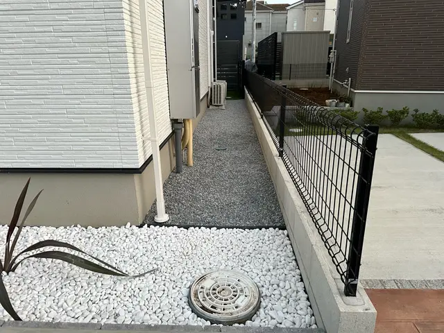 砂利敷き作業サービスの画像