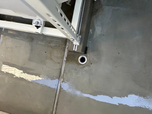 高圧洗浄で排水口までスッキリ綺麗に◎窓とサッシ下の洗い無料！女性スタッフ可能サービスの画像