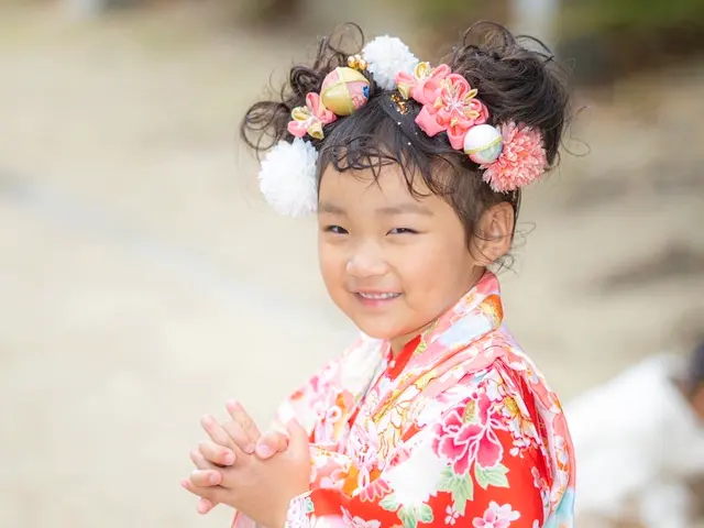 2児のママカメラマンが訪問！自然なふれあいで心に残る瞬間を撮影サービスの画像