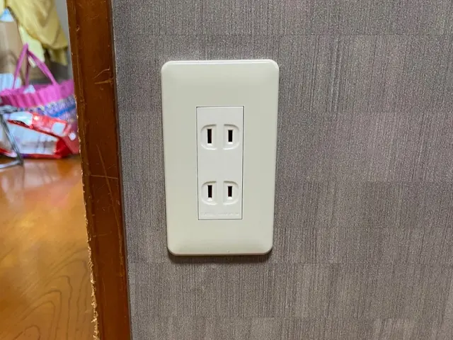 プレミアムなプロのサービスを！コンセント・スイッチ交換（株）catalystサービスの画像