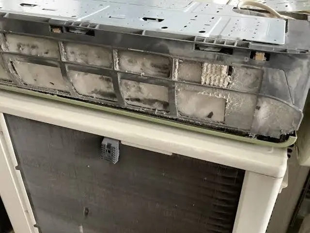 エアコン取り外し作業サービスの画像