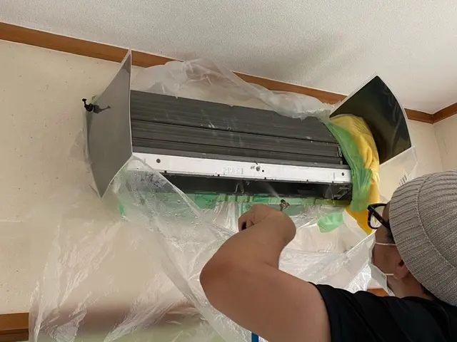 【男女2人体制】消臭抗菌コート無料サービス!安心の損害保険加入済サービスの画像