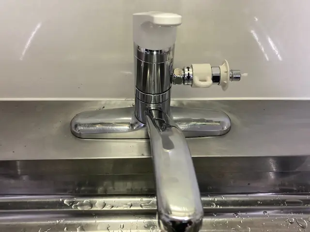福岡市【水道蛇口交換】/ 台所 /  国家資格者が施工で安心！◎PayPay!サービスの画像