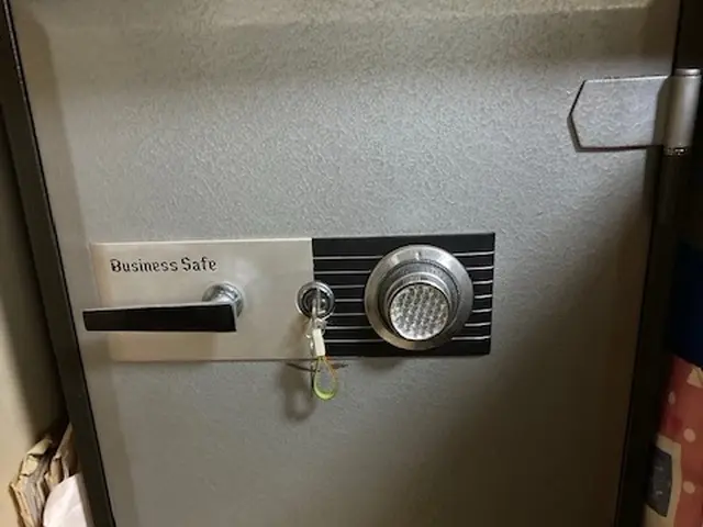 即日対応可！小さい手提げ金庫から大きな金庫までどんな金庫でも開けられます^ ^サービスの画像