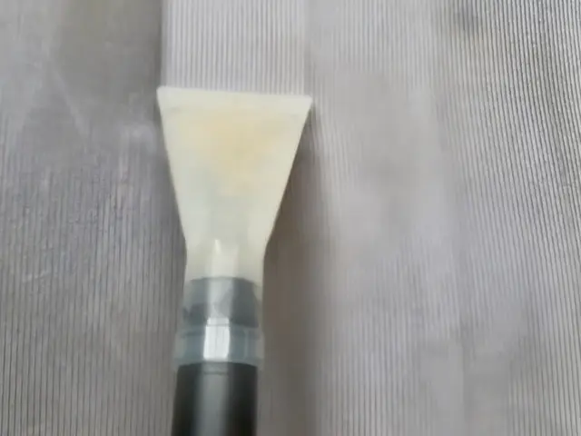 13年のプロがリンサーで徹底洗浄！諦めていたソファーの汚れ・ニオイをリセットサービスの画像