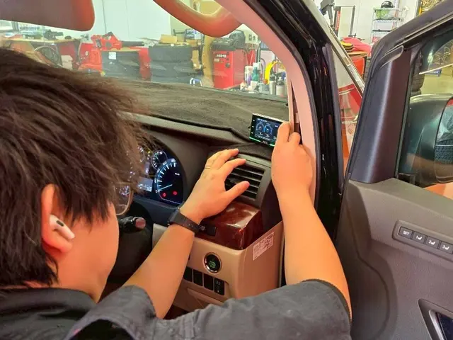 丁寧&スピーディな仕上がりで大好評！配線も美しく仕上げる出張作業サービスの画像