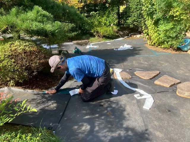 草刈り・草むしり卒業しませんか？実績あり！地域密着店！！　自社施工！！サービスの画像