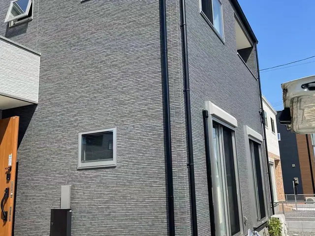 女性スタッフ同行可能・損害保険加入済み・1年工事保サービスの画像