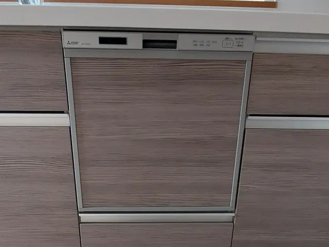 非喫煙者で業界17年！親切、丁寧、迅速に作業致します！交換のみになります！サービスの画像