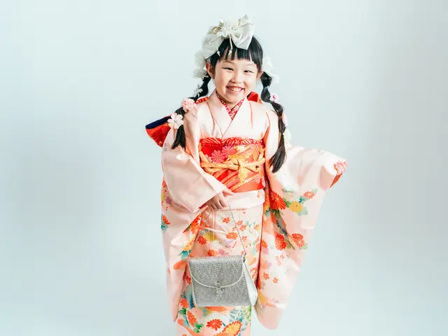 【着付け師1級】着付け、着物レンタル(3000円～)、和傘、ヘアメイク付き